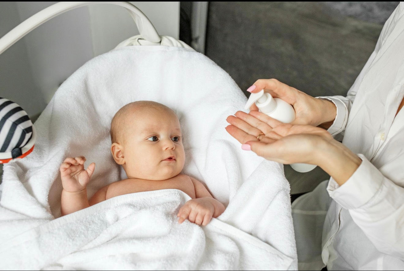 👶 Gamme Bébé Trésor – Douceur, protection & soin pour la peau de bébé
